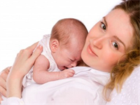 Noční kojení - odpovědi na nejčastější otázky