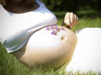 Těhotenství, porod a aromaterapie